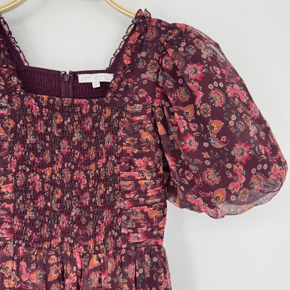 Ivy City Co Stephanie Dress Small Burgundy Floral Smocked Cottagecore Romantic - Picture 7 of 12